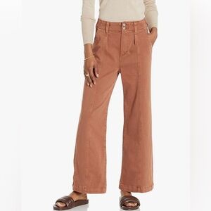 Paige Brooklyn Crop Wide Leg In Vintage Mocha Bisque. Size 30”